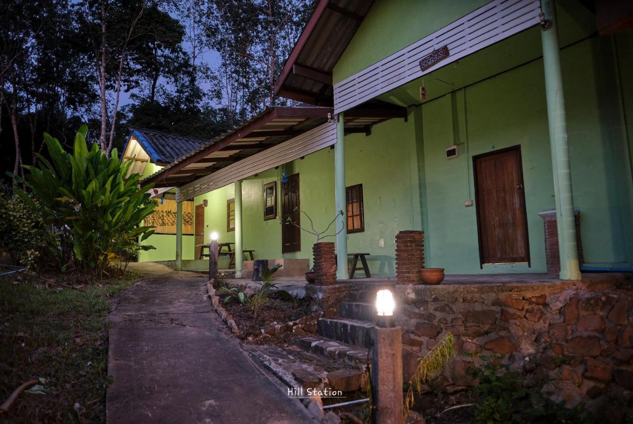 Hill Station Hostel At Chor Chaba Ko Kut Exterior photo