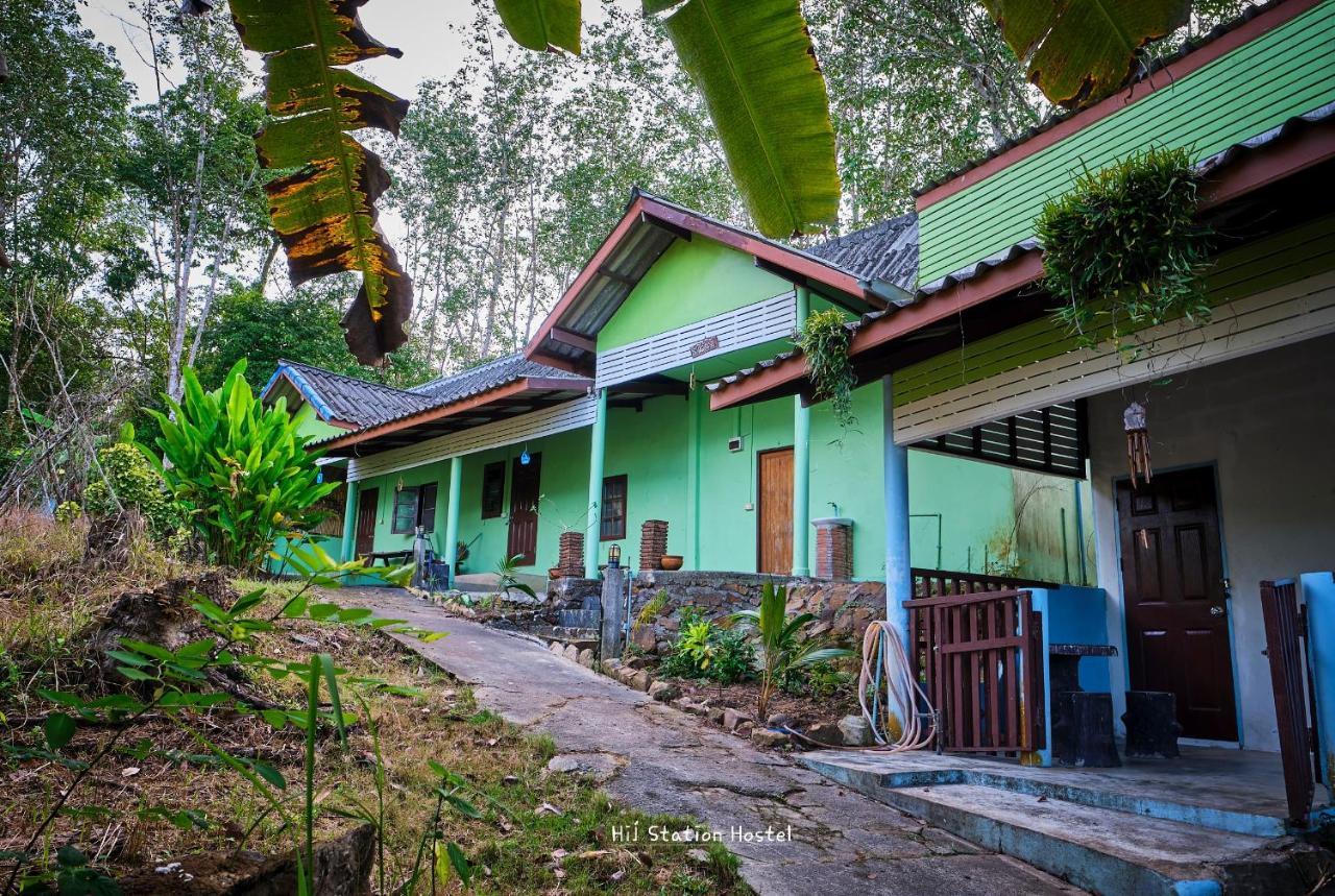Hill Station Hostel At Chor Chaba Ko Kut Exterior photo