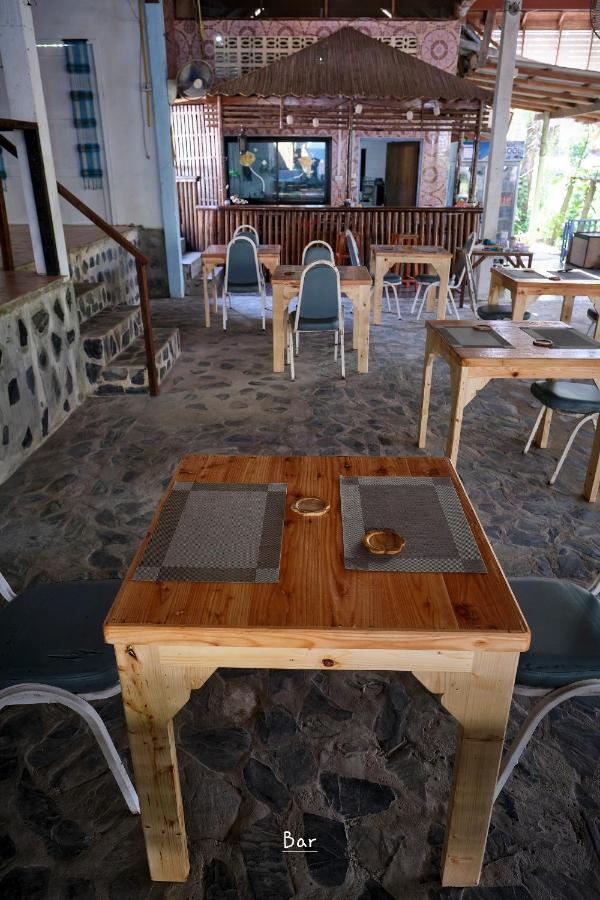Hill Station Hostel At Chor Chaba Ko Kut Exterior photo